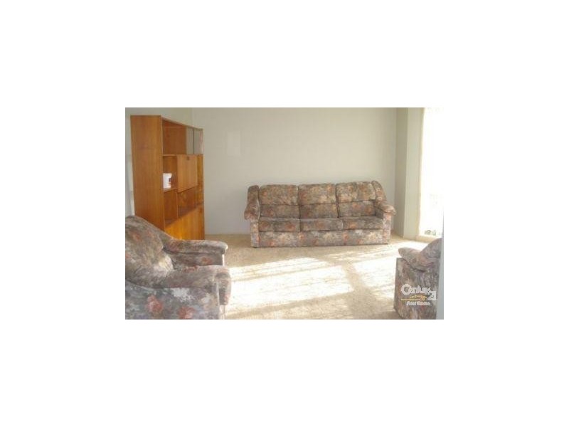 10 Miranda Gardens, Hampton Park VIC 3976