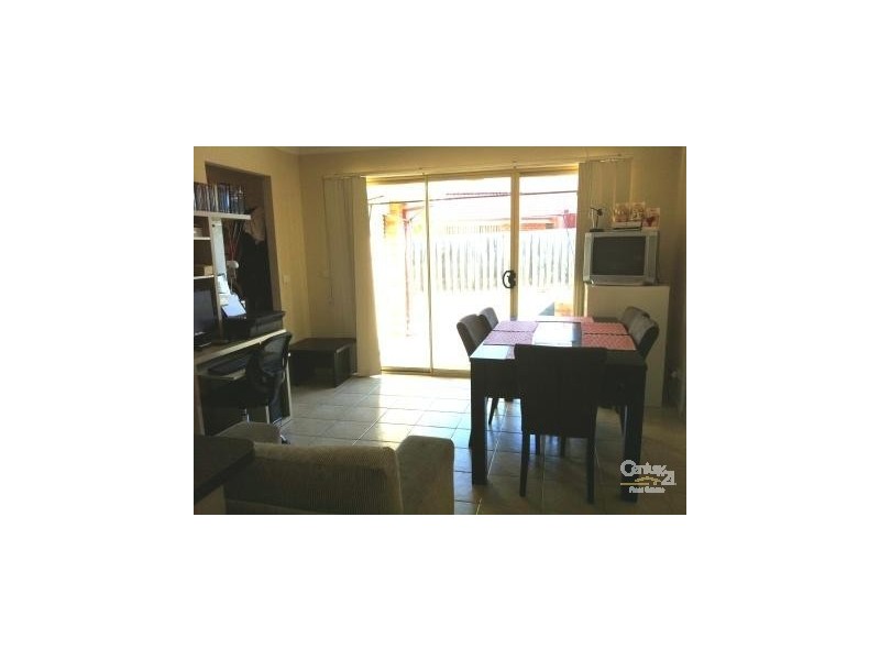 8 The Glade, Hampton Park VIC 3976