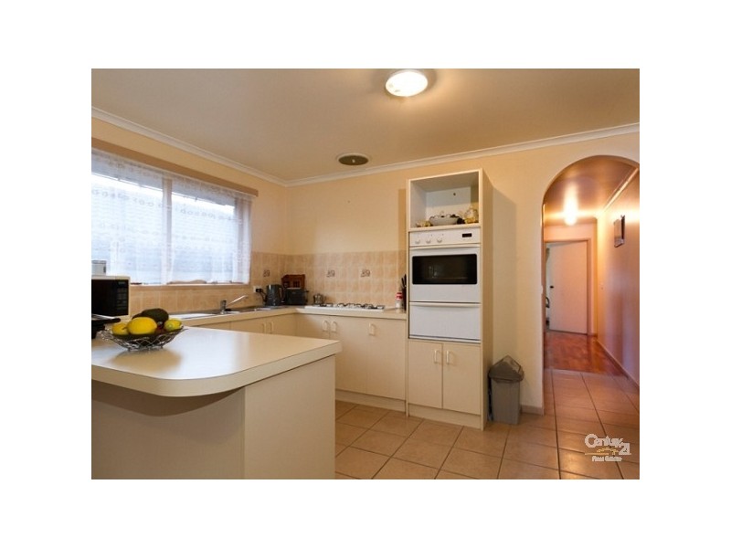99 Ormond Road, Hampton Park VIC 3976
