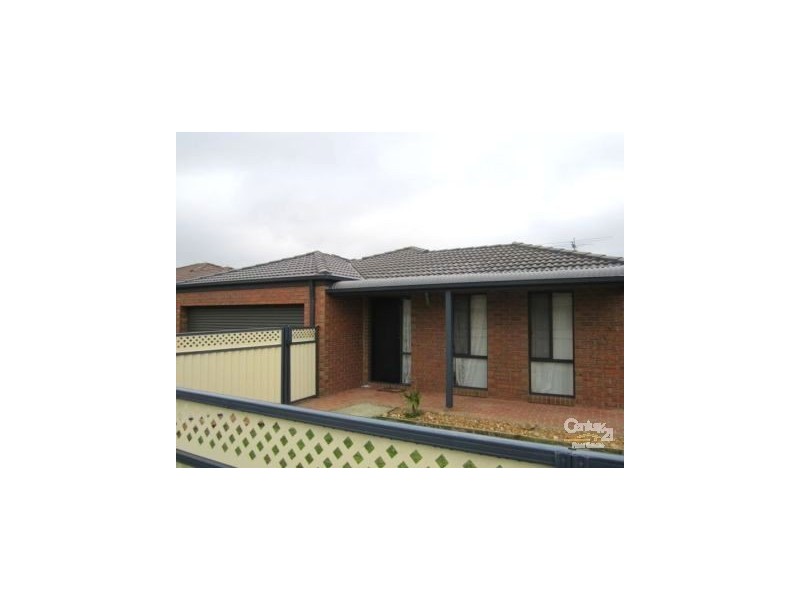 1 Viewside Way, Hampton Park VIC 3976