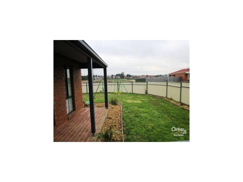 1 Viewside Way, Hampton Park VIC 3976