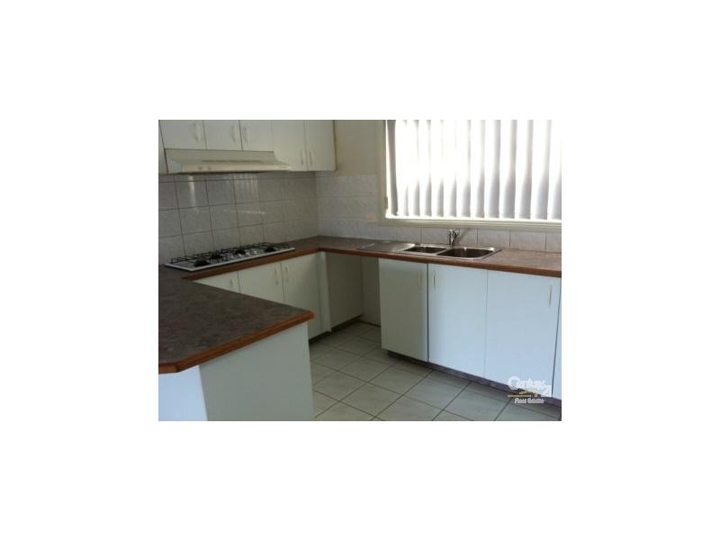 1 Viewside Way, Hampton Park VIC 3976