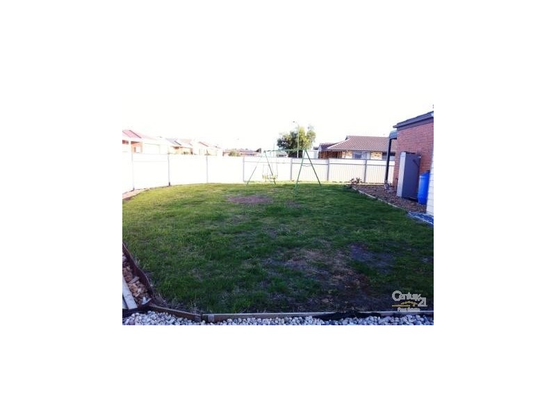 1 Viewside Way, Hampton Park VIC 3976