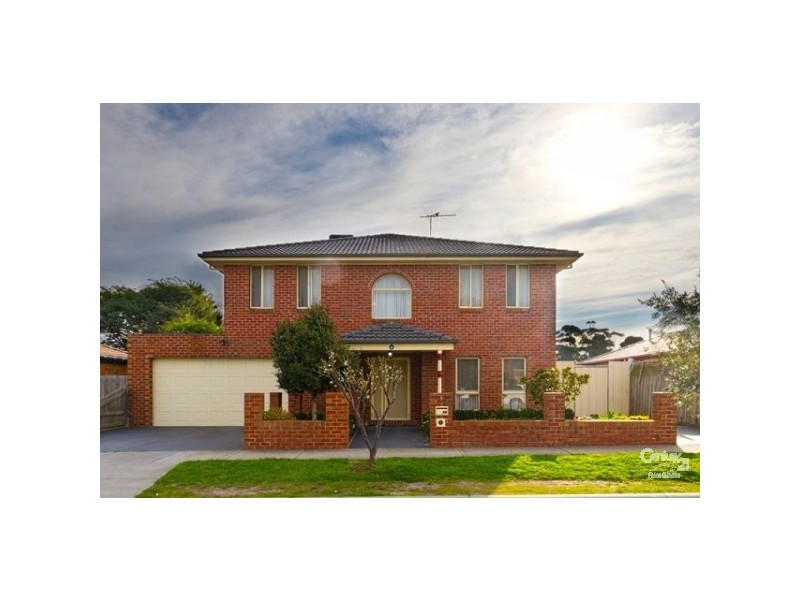 37 Bateman Grove, Hampton Park VIC 3976