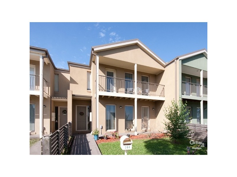 164 Patterson Drive, Lynbrook VIC 3975