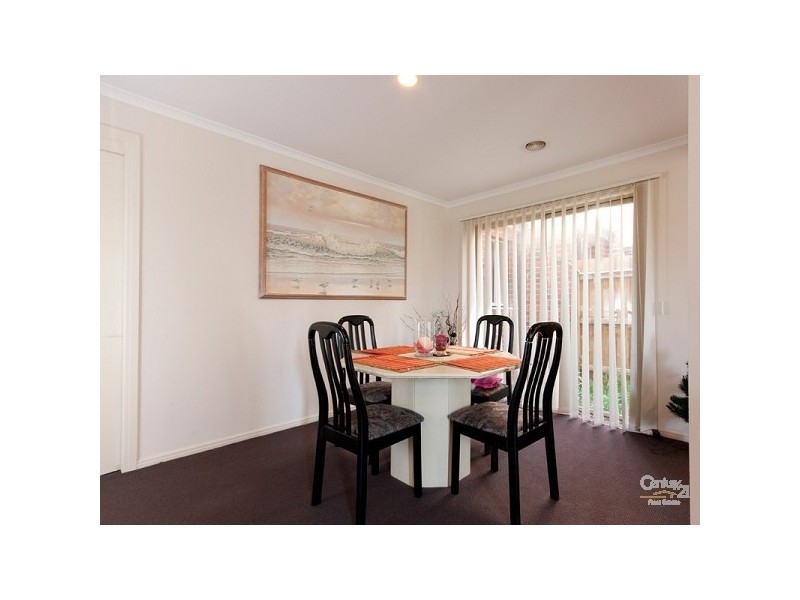 164 Patterson Drive, Lynbrook VIC 3975