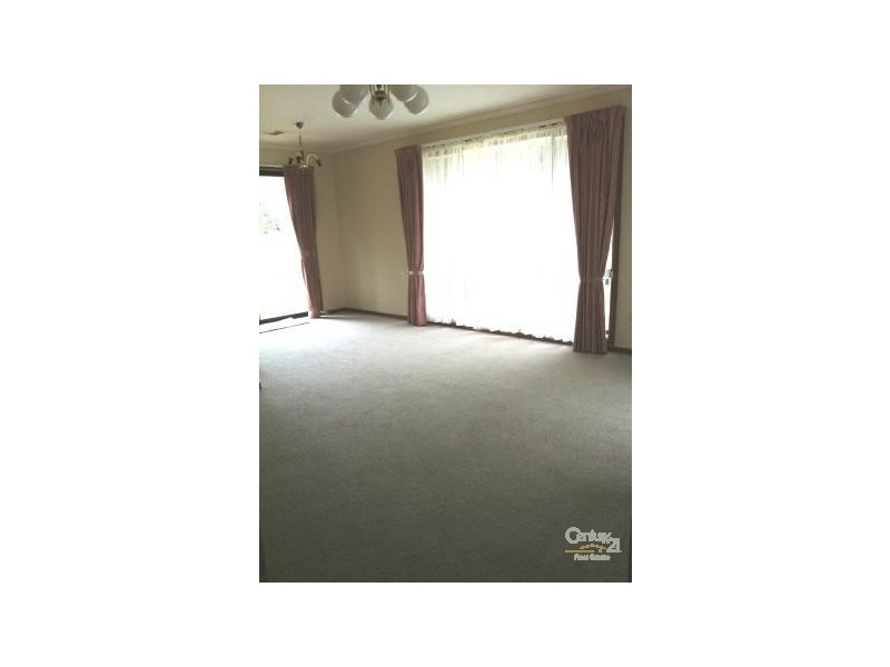 54 Beckington Cres, Hampton Park VIC 3976