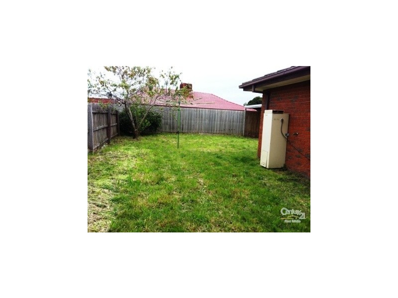 54 Beckington Cres, Hampton Park VIC 3976