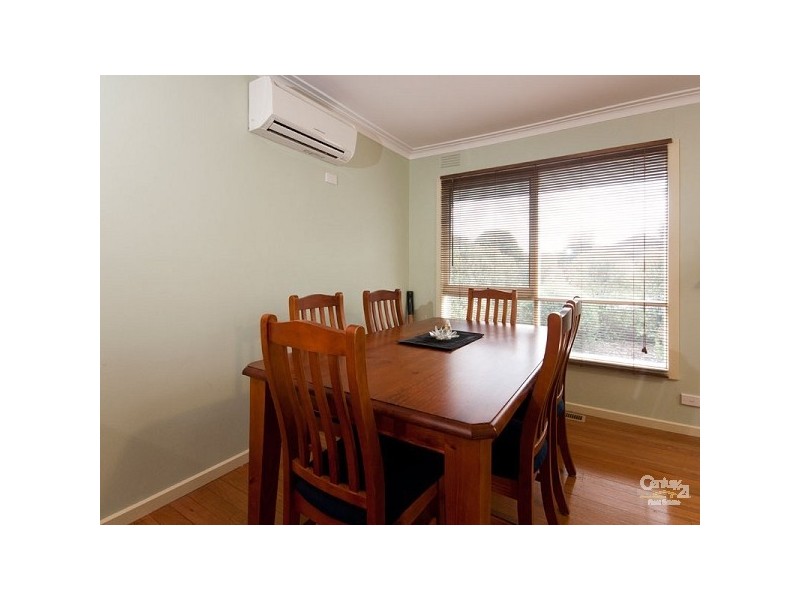 28 Parkland Ave, Hampton Park VIC 3976
