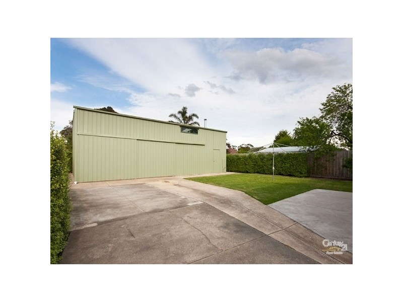 28 Parkland Ave, Hampton Park VIC 3976