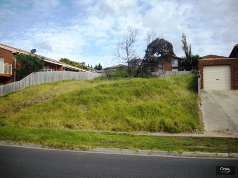 18 Blackwood Drive, Hampton Park VIC 3976