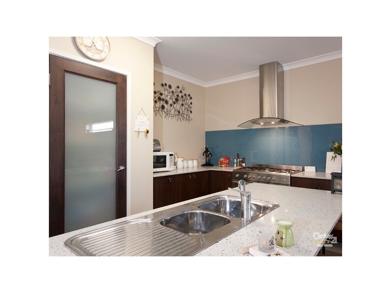 22 Westbury Way, Lyndhurst VIC 3975