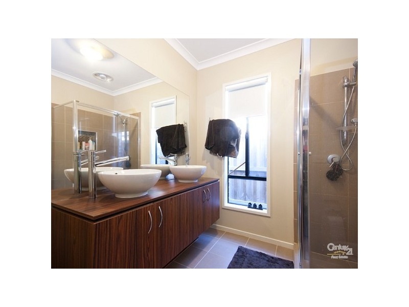 22 Westbury Way, Lyndhurst VIC 3975