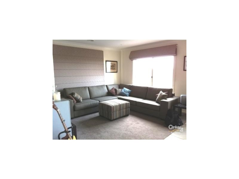 20 Castawellan Street, Lyndhurst VIC 3975