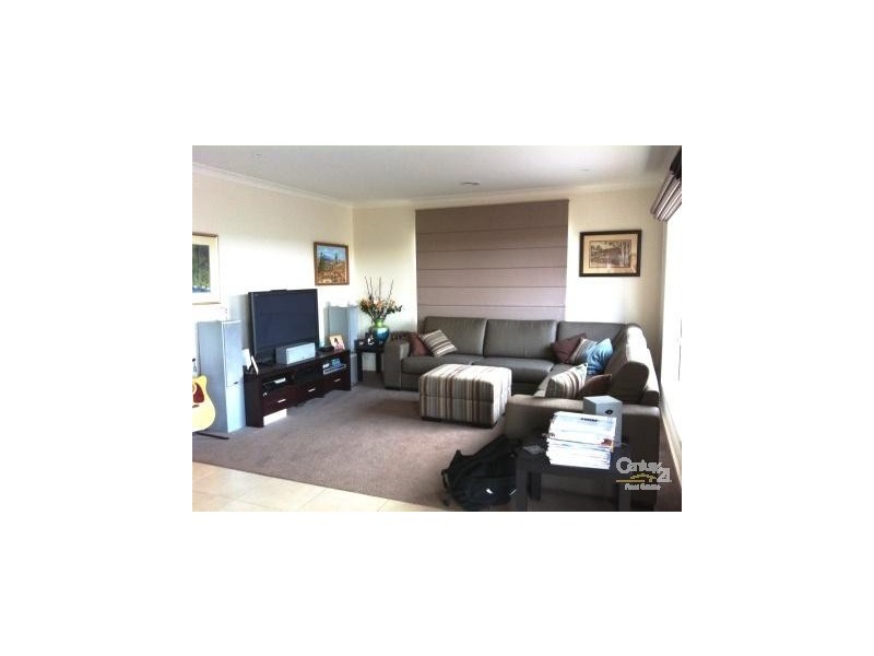 20 Castawellan Street, Lyndhurst VIC 3975