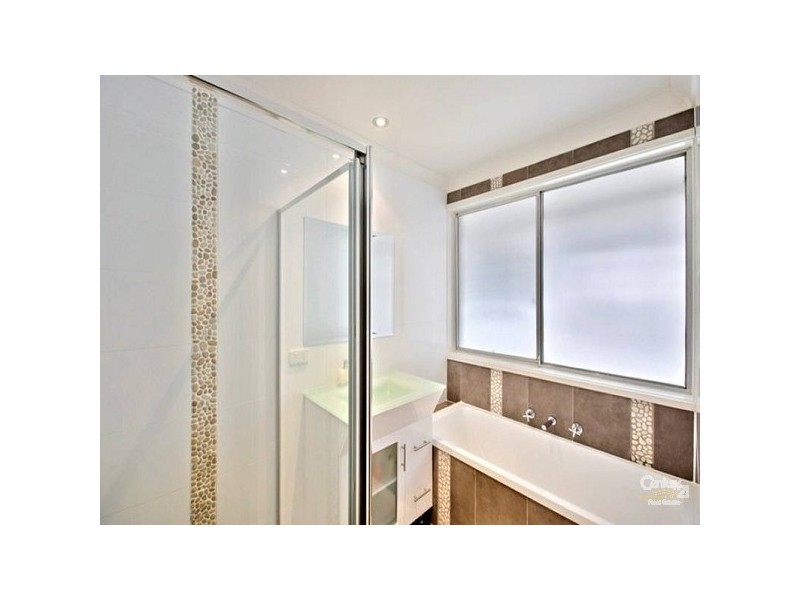 13 Fountain Drive, Narre Warren VIC 3805