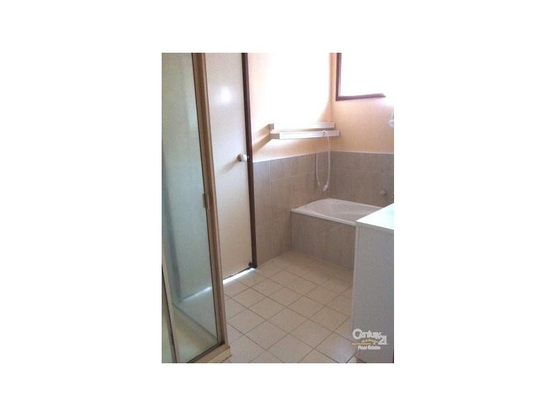 20 Claude Ave, Hampton Park VIC 3976