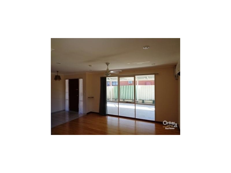 39 Edeys Run, Hampton Park VIC 3976