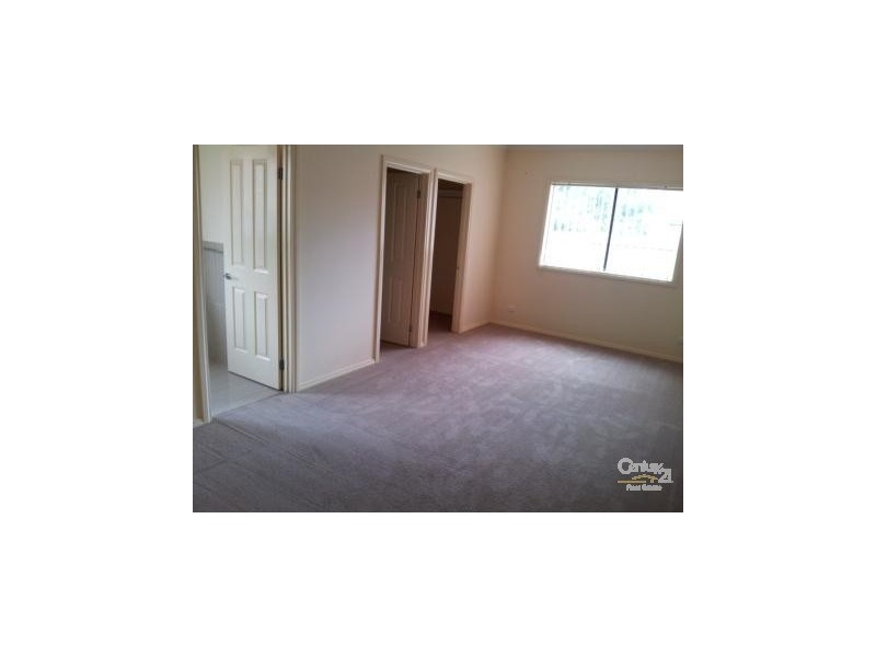 32 Grand Central, Pakenham VIC 3810