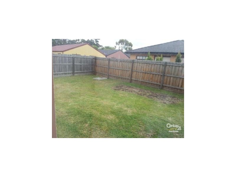 32 Grand Central, Pakenham VIC 3810