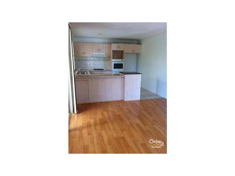 15 The Eyrie, Hampton Park VIC 3976