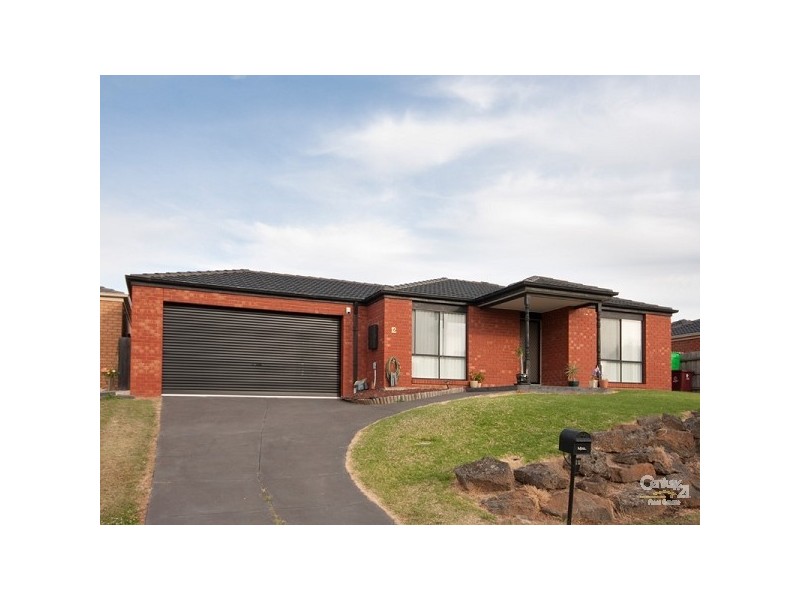 12 Niagara Court, Hampton Park VIC 3976