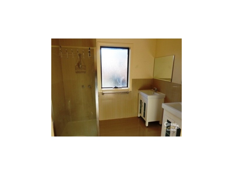 4/30 Grand Central Blvd, Pakenham VIC 3810