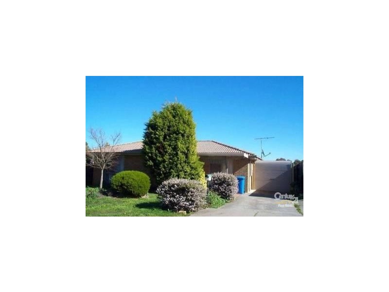 11 Hillview Rise, Hampton Park VIC 3976