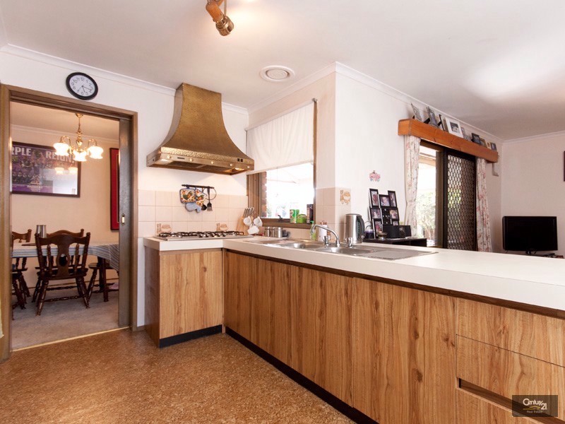 3 Hughes Court, Hampton Park VIC 3976