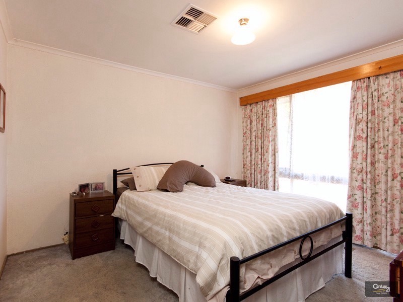 3 Hughes Court, Hampton Park VIC 3976