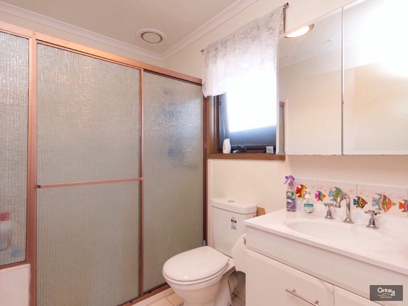 3 Hughes Court, Hampton Park VIC 3976