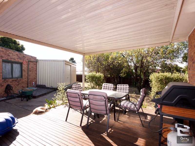 3 Hughes Court, Hampton Park VIC 3976