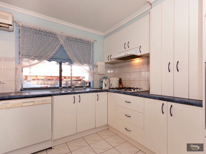 65 Horizon Blvd, Hampton Park VIC 3976