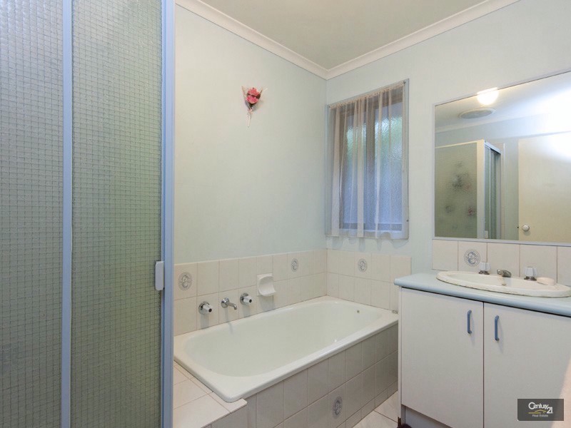 65 Horizon Blvd, Hampton Park VIC 3976