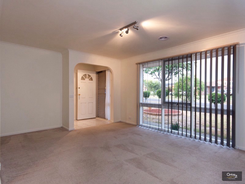 41 Leopold Cres, Hampton Park VIC 3976