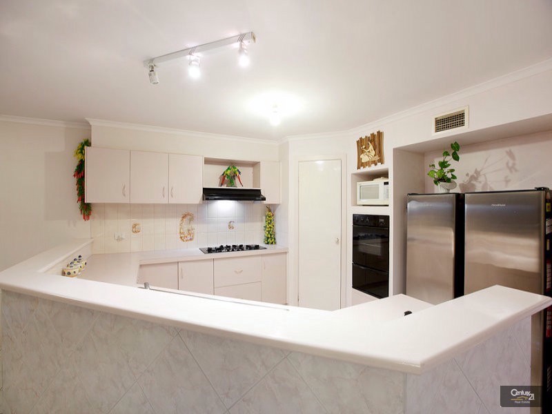 4 Cullen Court, Berwick VIC 3806