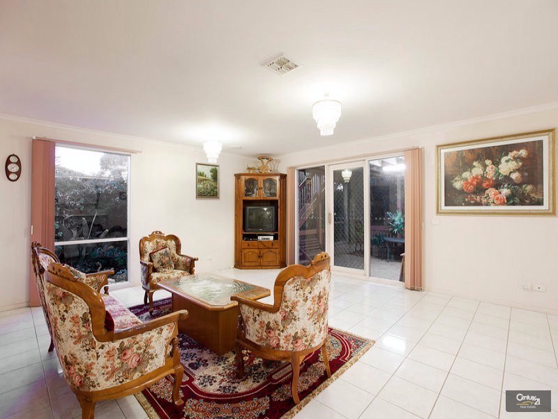 4 Cullen Court, Berwick VIC 3806