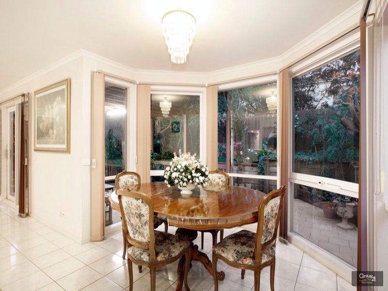 4 Cullen Court, Berwick VIC 3806