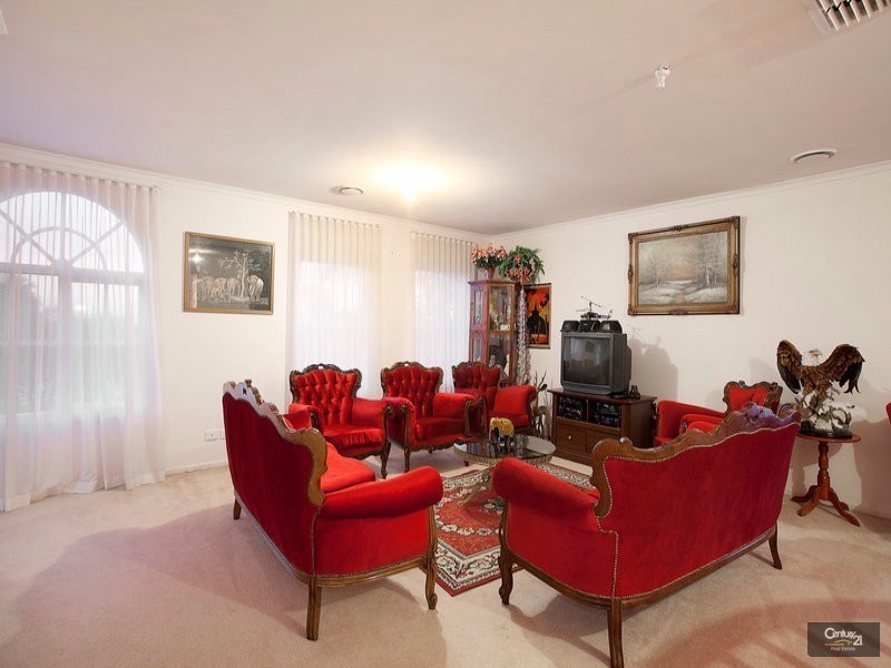 4 Cullen Court, Berwick VIC 3806