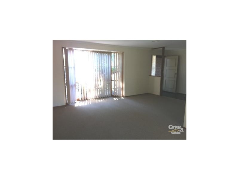 13 Jason Place, Hampton Park VIC 3976