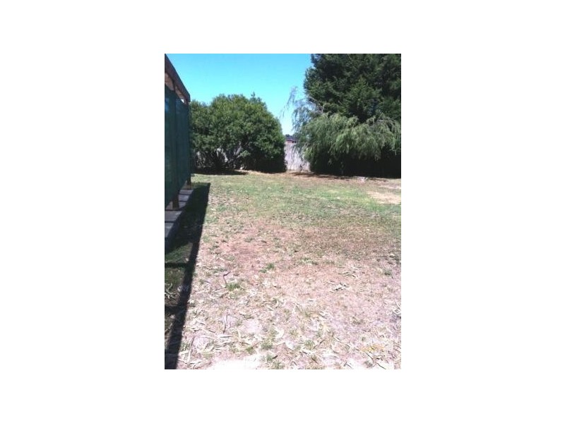 13 Jason Place, Hampton Park VIC 3976