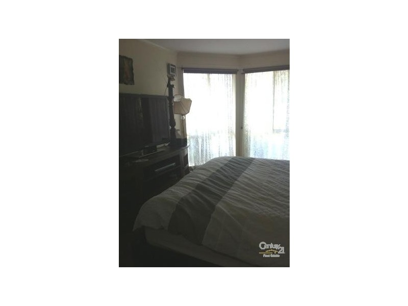 15 Arnica Close, Hampton Park VIC 3976