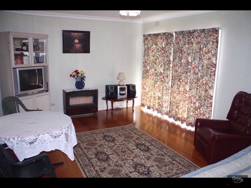 111 Fordholm Road, Hampton Park VIC 3976