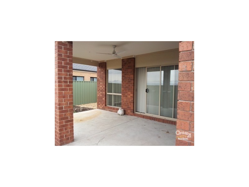 46 Park Orchard, Pakenham VIC 3810