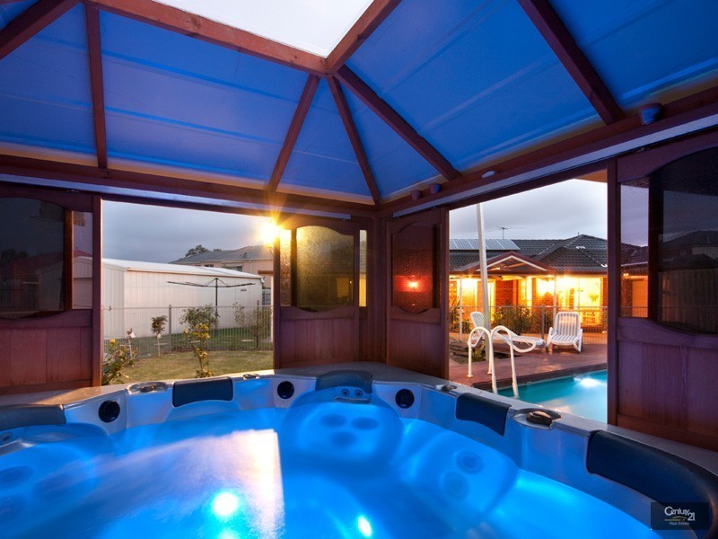 47 Astley Wynd, Lynbrook VIC 3975