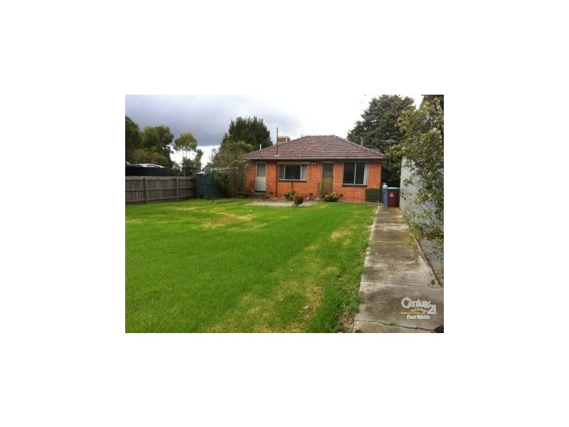 195 Berwick Cranbourne Road, Cranbourne VIC 3977