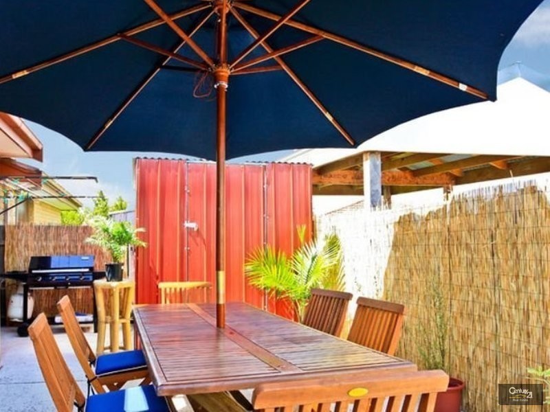 2/55  Leopold Crescent, Hampton Park VIC 3976