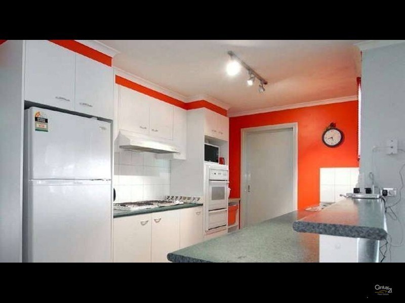 16 Branton Drive, Hampton Park VIC 3976