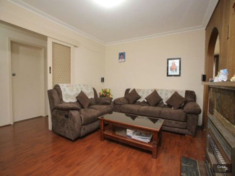 1/21  Bride Avenue, Hampton Park VIC 3976