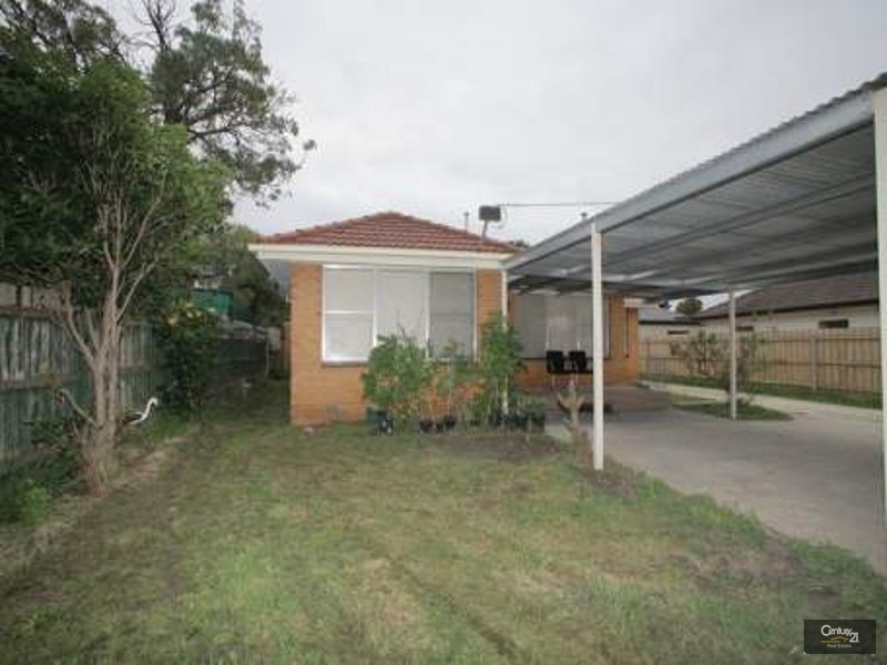1/21  Bride Avenue, Hampton Park VIC 3976
